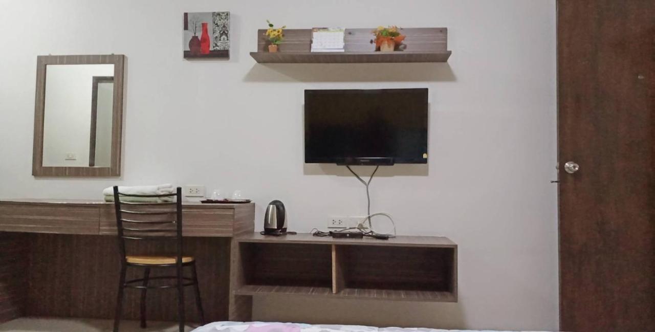 โสดาอพาร์ทเม้นท์​ Apartment Ban Lam Phak Kut Bagian luar foto